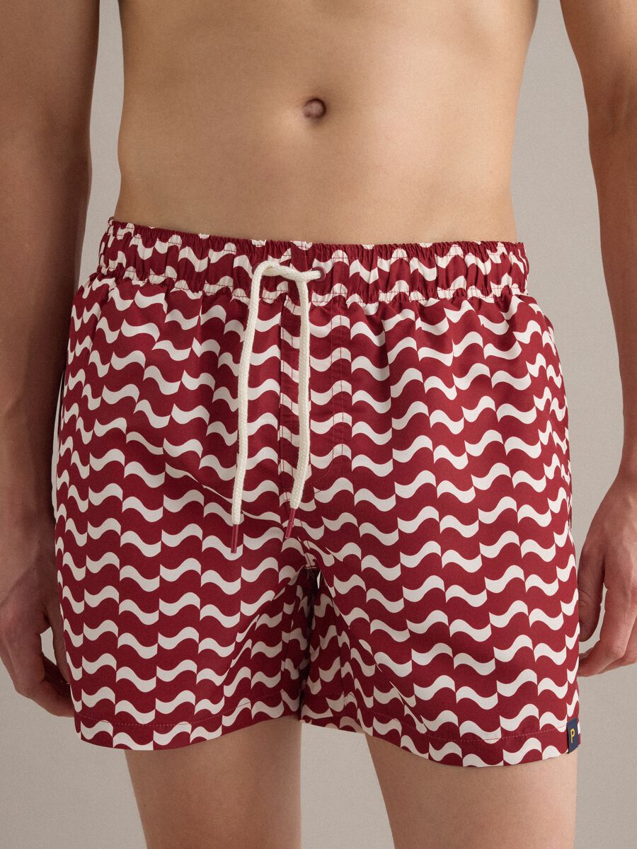 Boxer mare rosso con fantasia ondulata_1