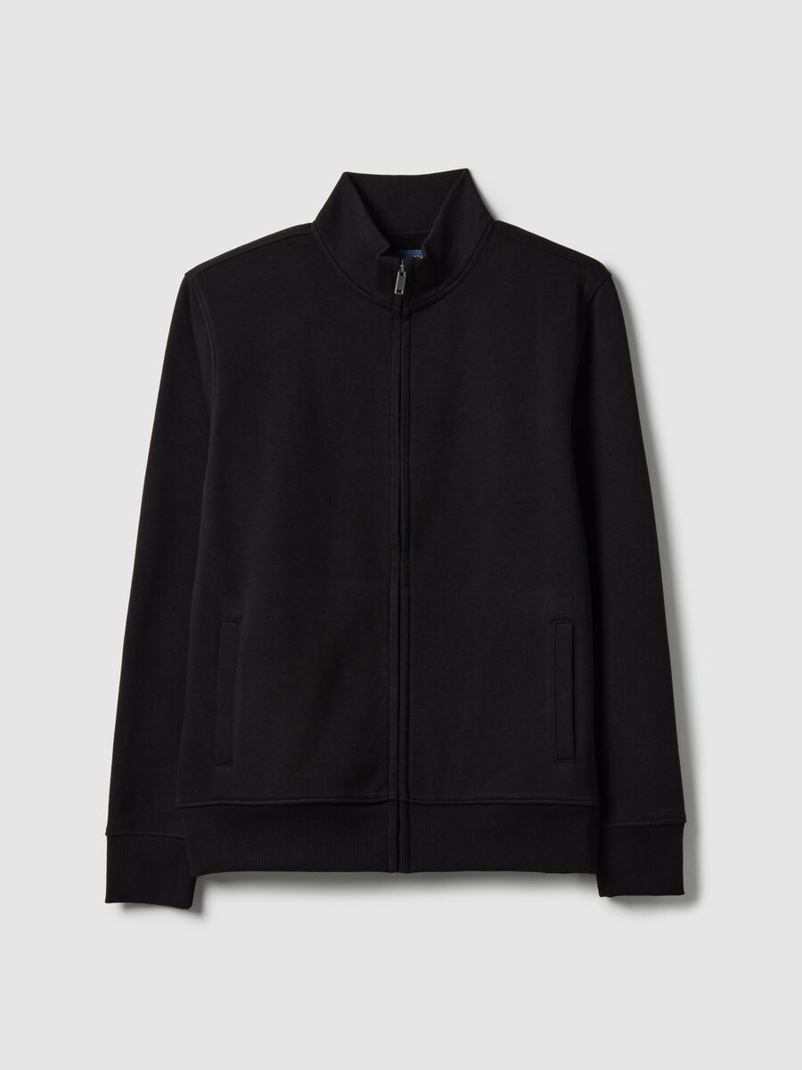 Black cotton-blend regular fit hoodie with full zip_4