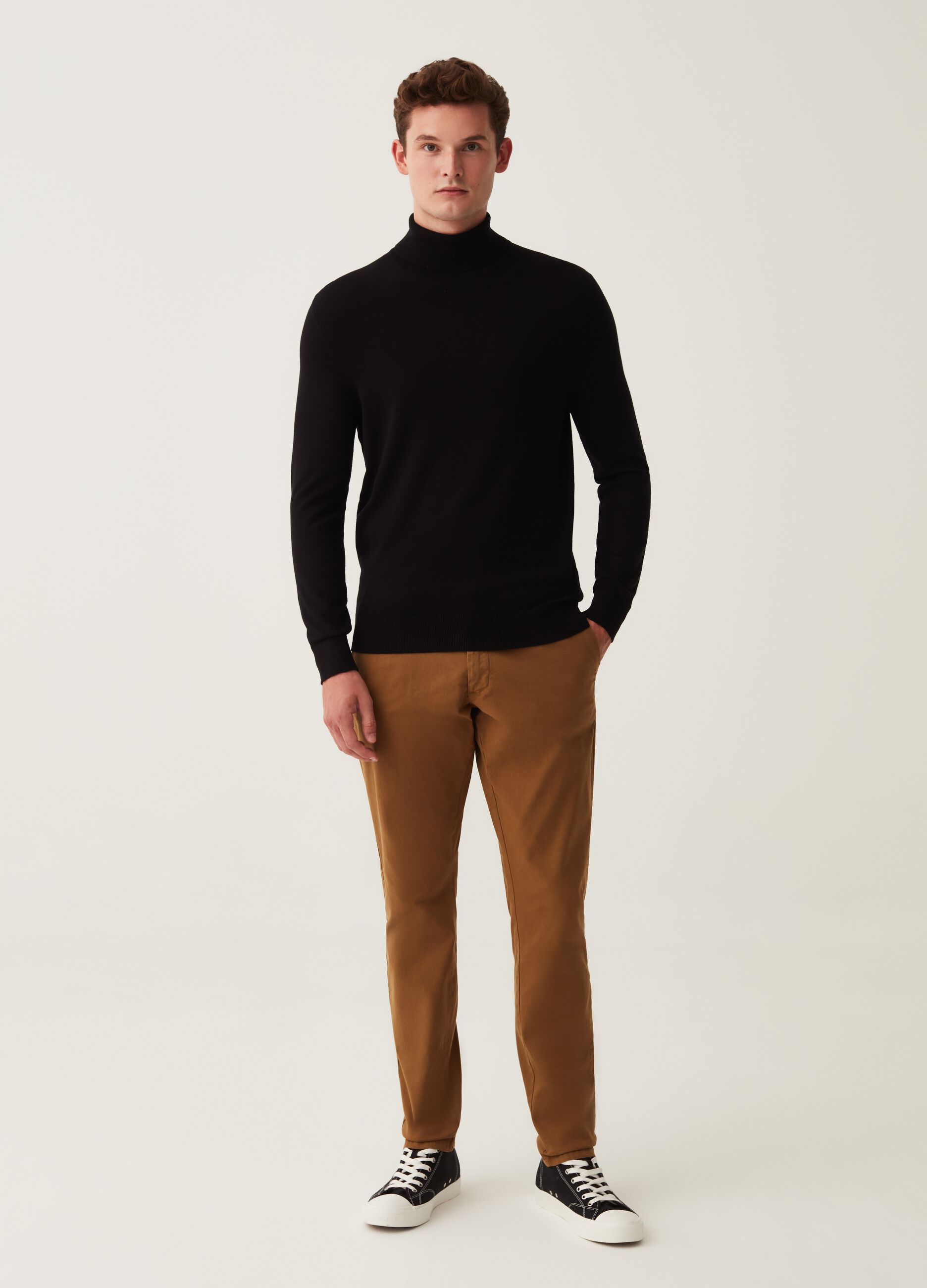Pantaloni chino in cotone stretch