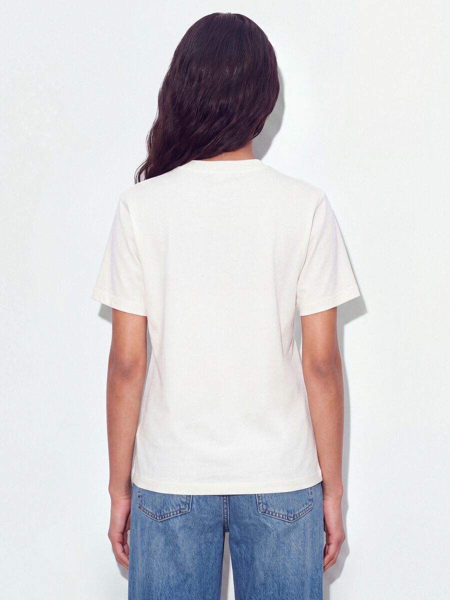 White relaxed-fit pure cotton T-shirt with chest slogan_2