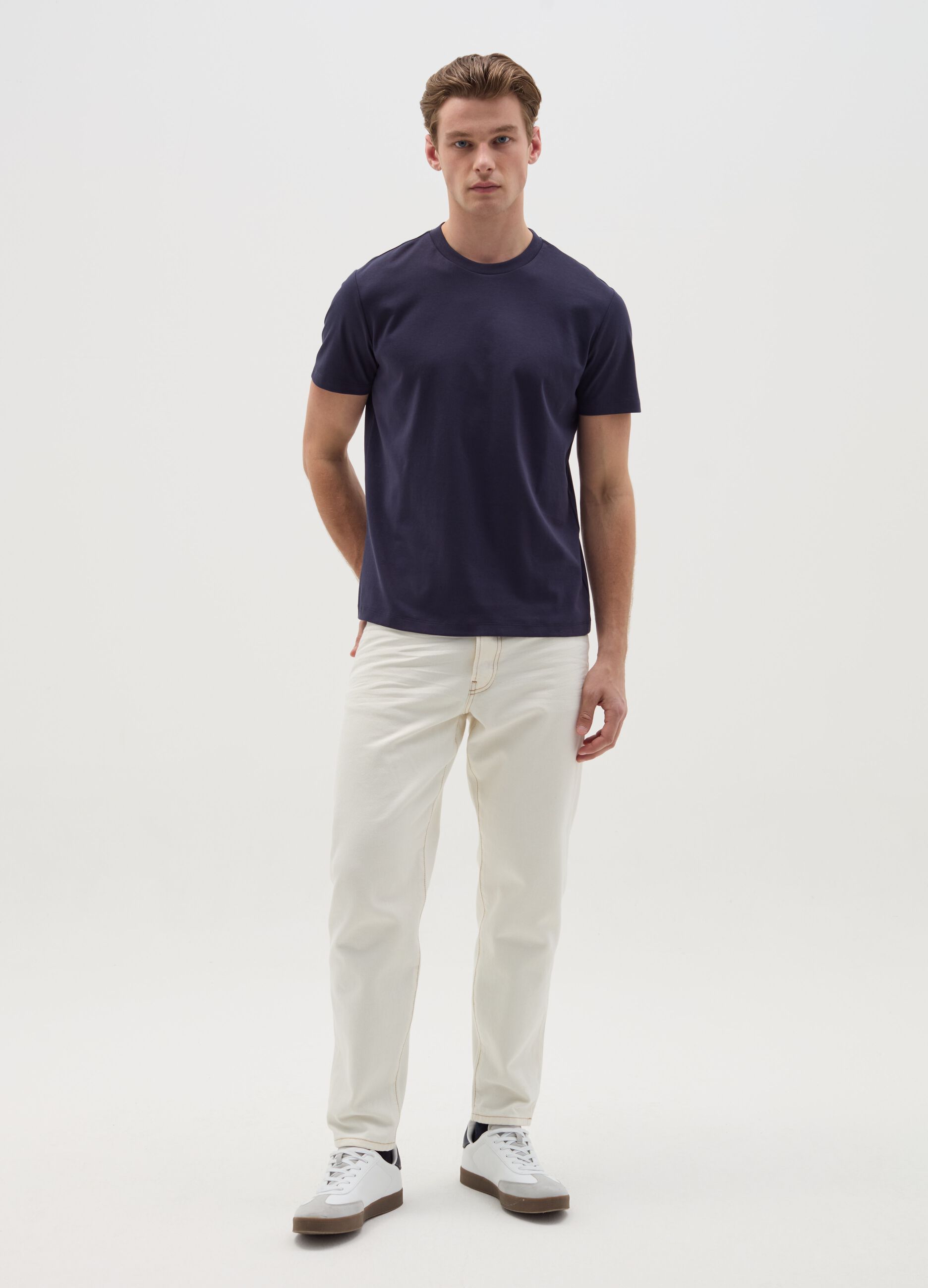 Regular-fit T-shirt with round neck