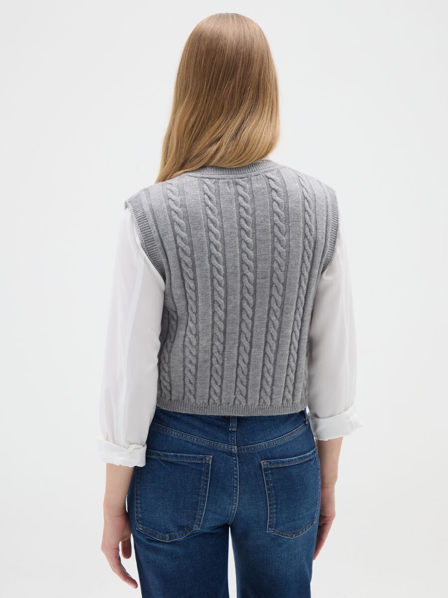 Grey regular fit cable knit vest_2