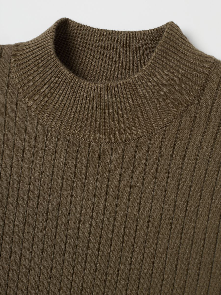 Brown high-neck sweater in viscose and polyamide blend_5