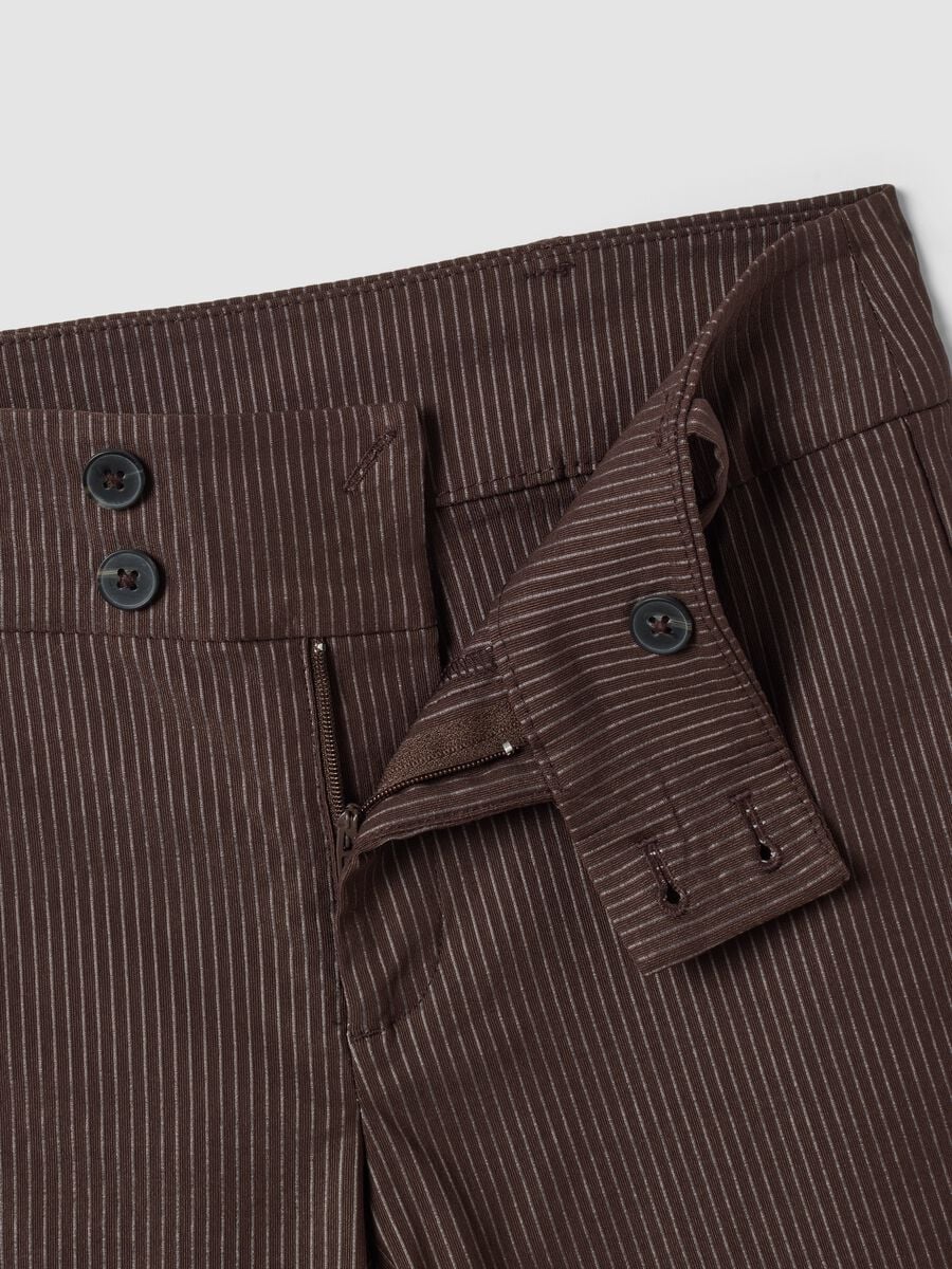 Brown flared trousers in stretch viscose with pinstripe pattern_6