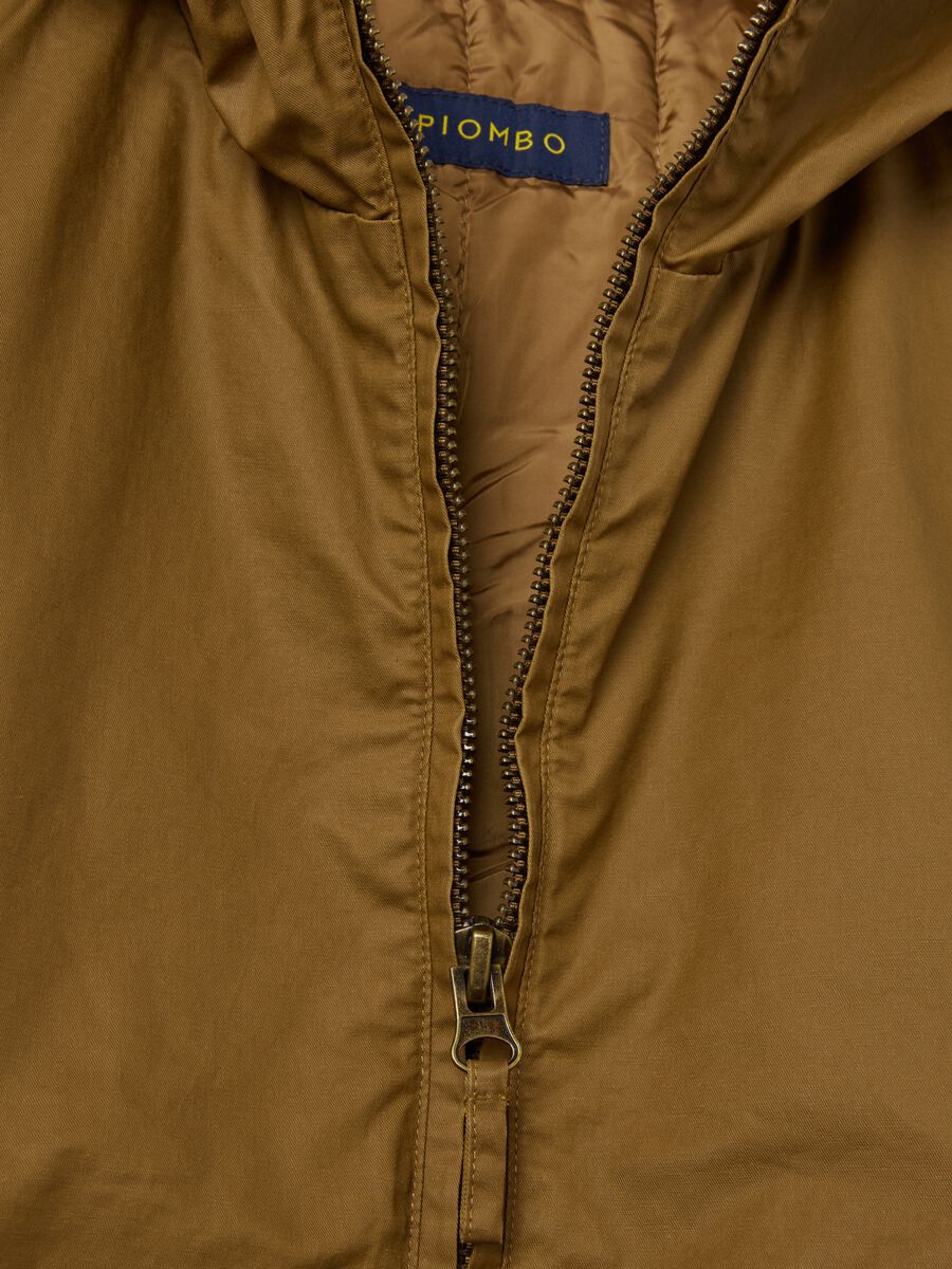 Short jacket with hood and visor_5