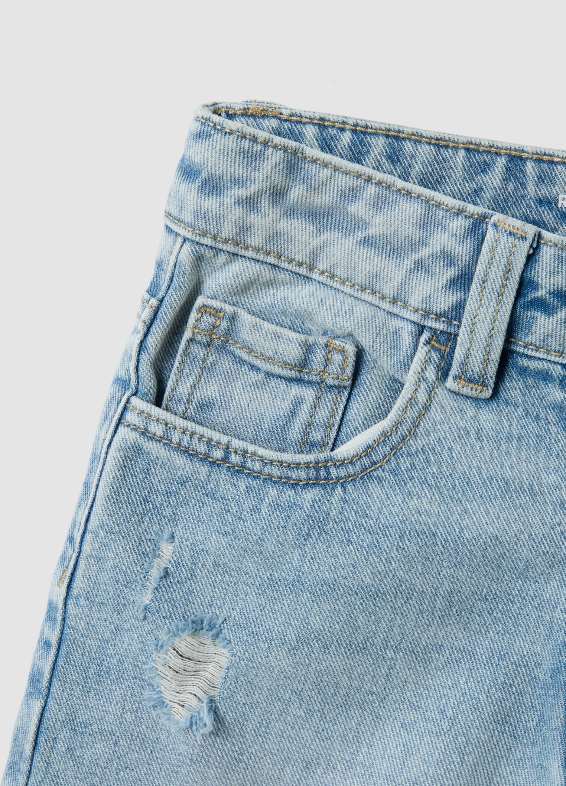 Wide-leg denim shorts