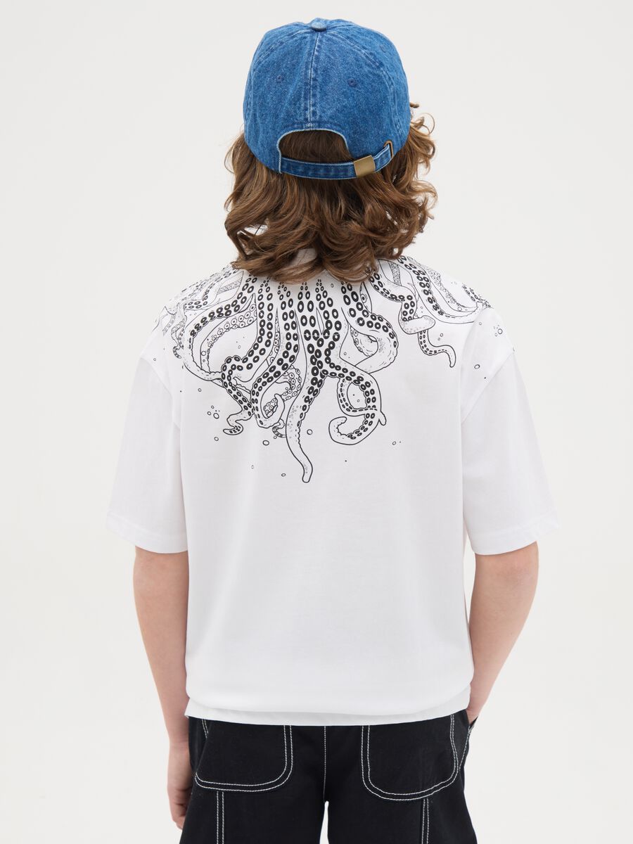 Cotton T-shirt with “Deep” print and tentacles_2