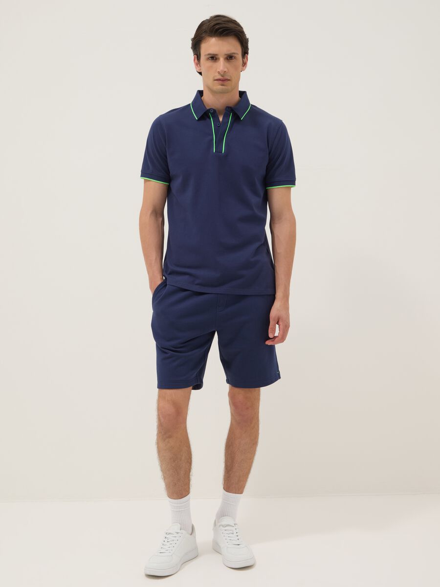 Polo blu a maniche corte in cotone elasticizzato_2