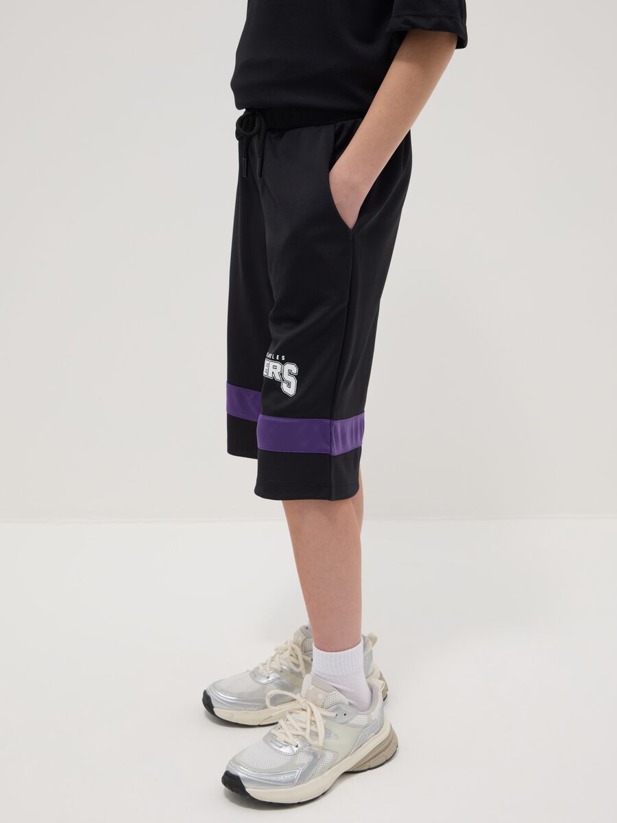 Children's black and purple regular fit shorts with Lakers print_1