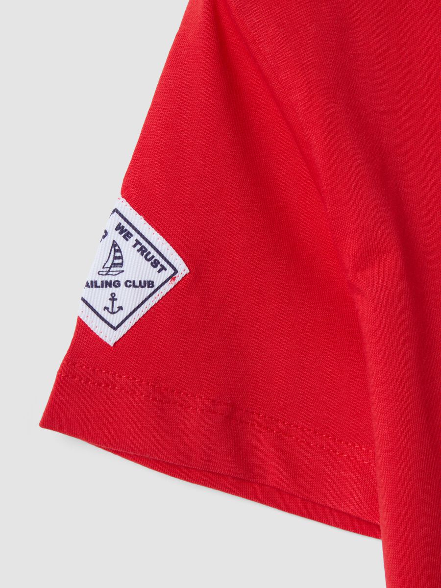 Red pure cotton boys&rsquo; T-shirt with sailing print_3