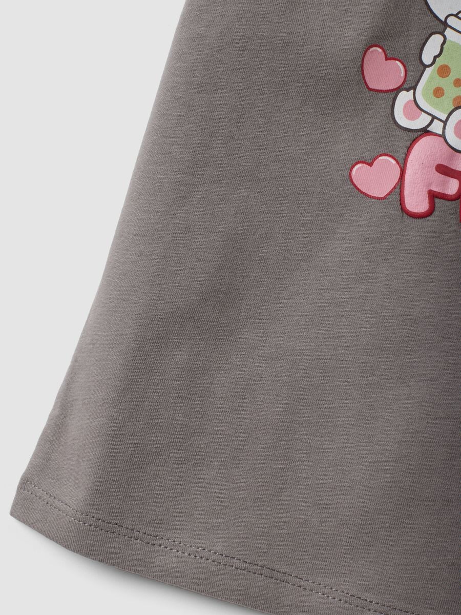 T-shirt grigia in cotone elasticizzato con stampa capibara per bambina_3