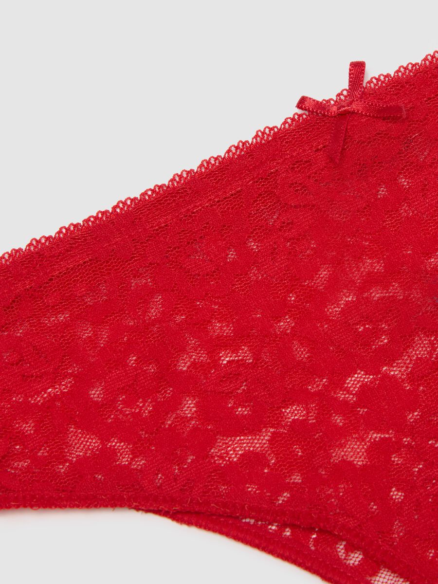Red Lace Thong Regular Fit_1