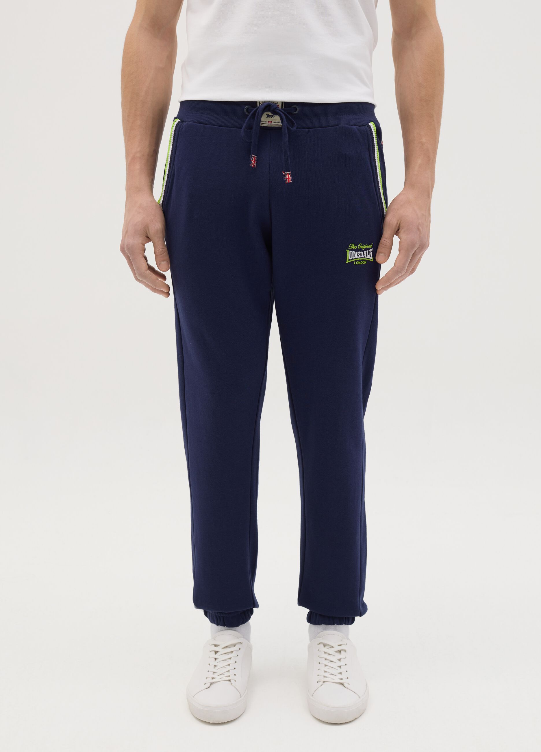 Slim-fit joggers with drawstring and logo embroidery