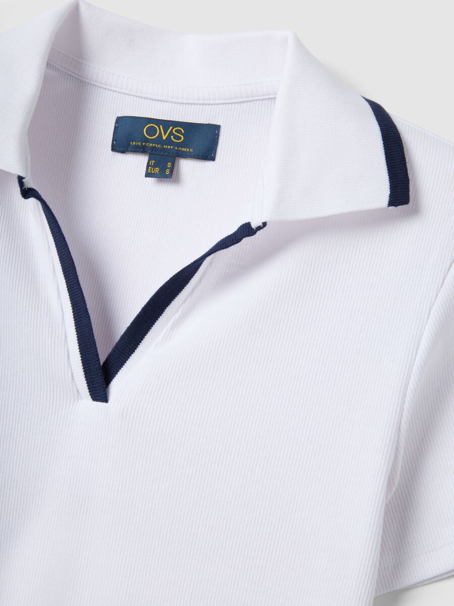 Polo in cotone elasticizzato bianca regular fit con collo a contrasto_5