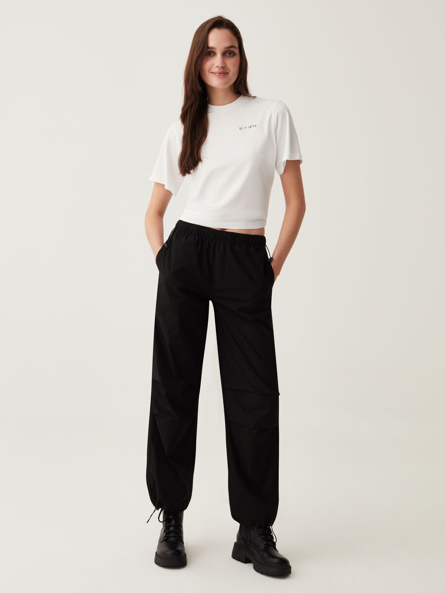 T-shirt in cotone con scollo rotondo_1