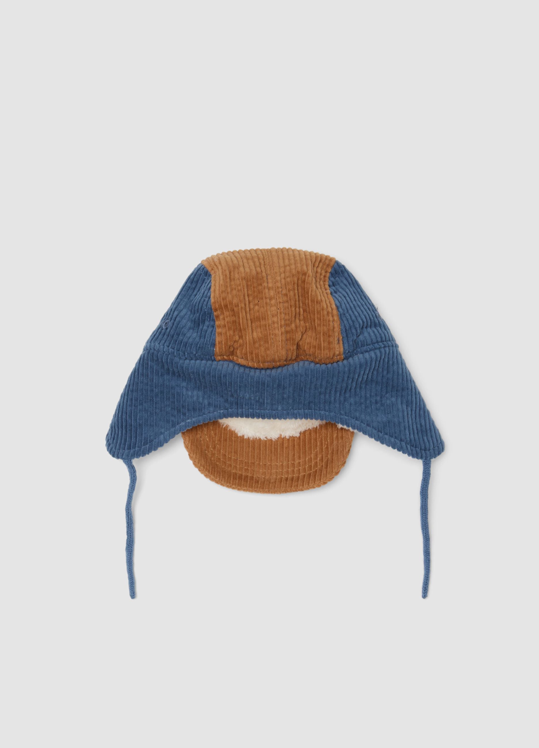 Cappello multicolor in puro cotone con paraorecchie