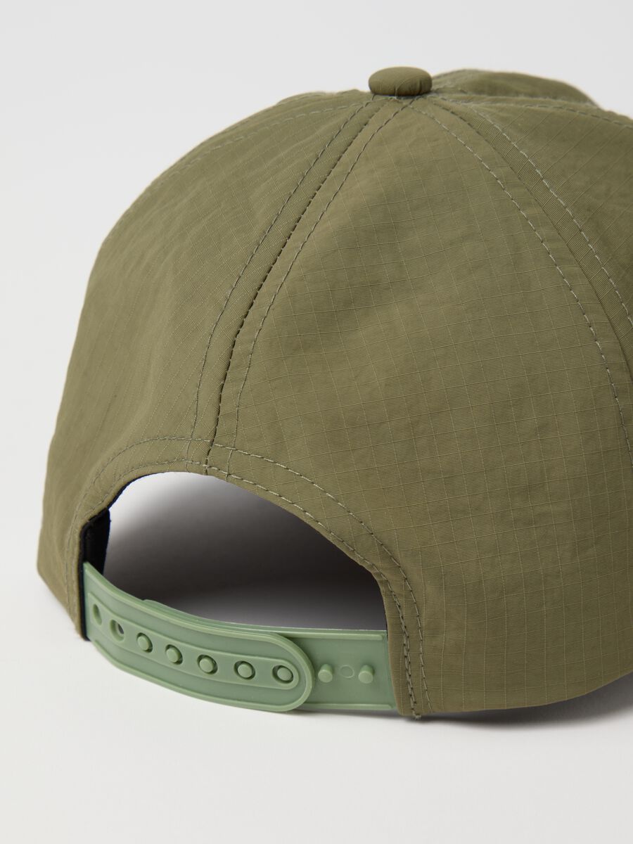 Essential green baseball cap with ripstop weave_1