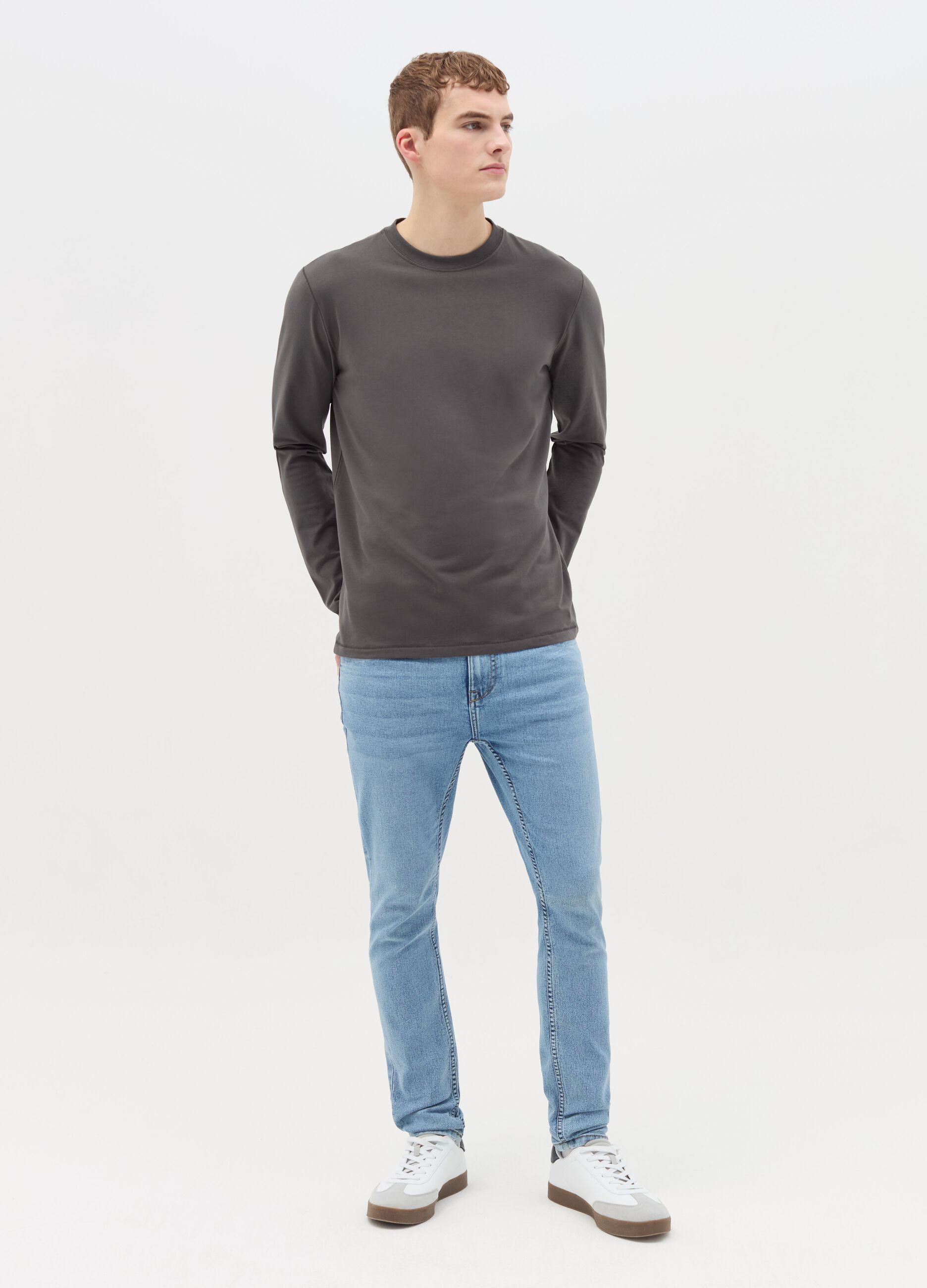 T-shirt a maniche lunghe in cotone stretch