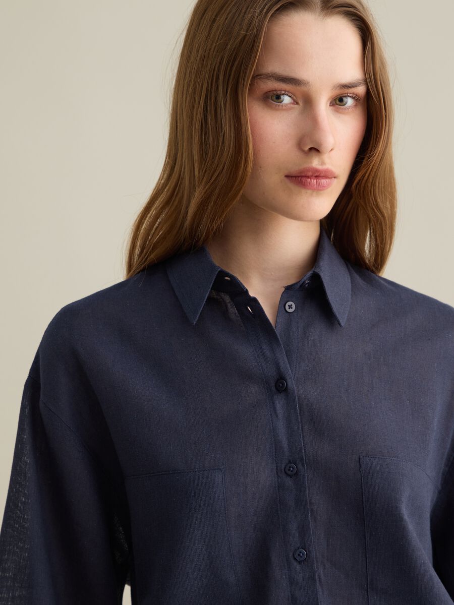 Women's oversize shirt in dark blue linen blend_2