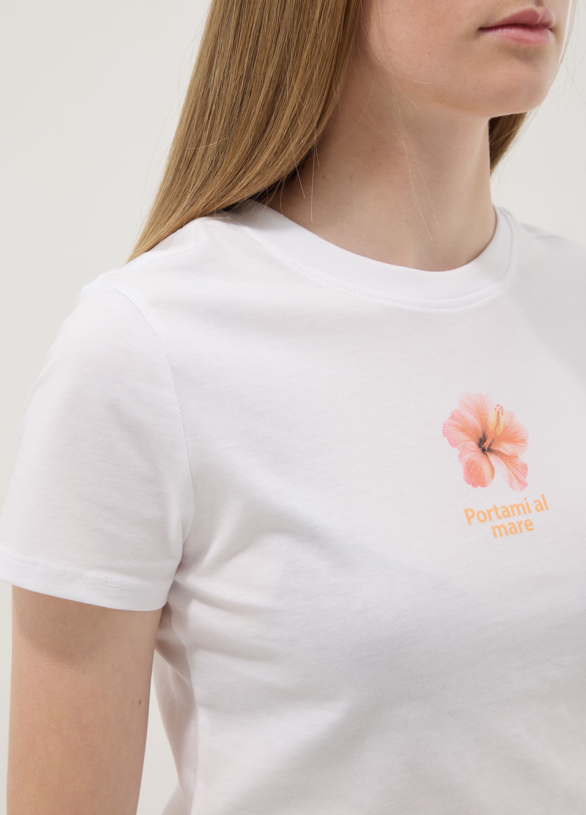 White pure cotton T-shirt with front print