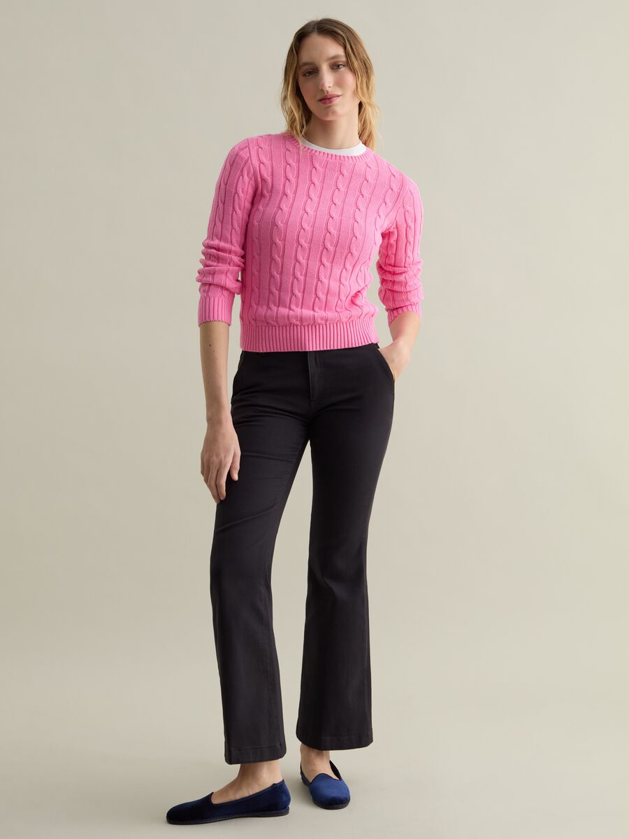 Ribbed pullover with cable-knit design_1