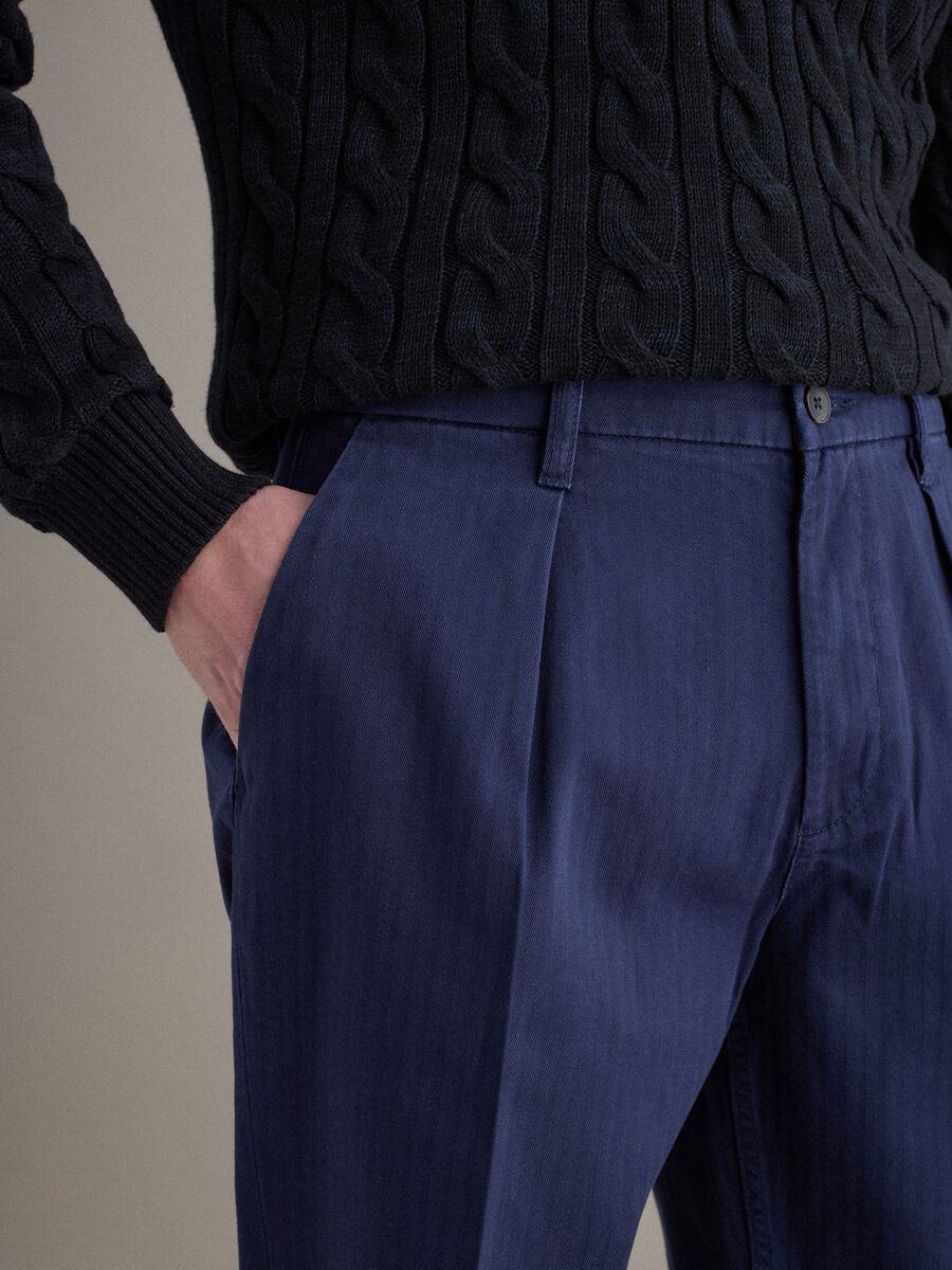 Regular fit blue pure cotton chino trousers_3