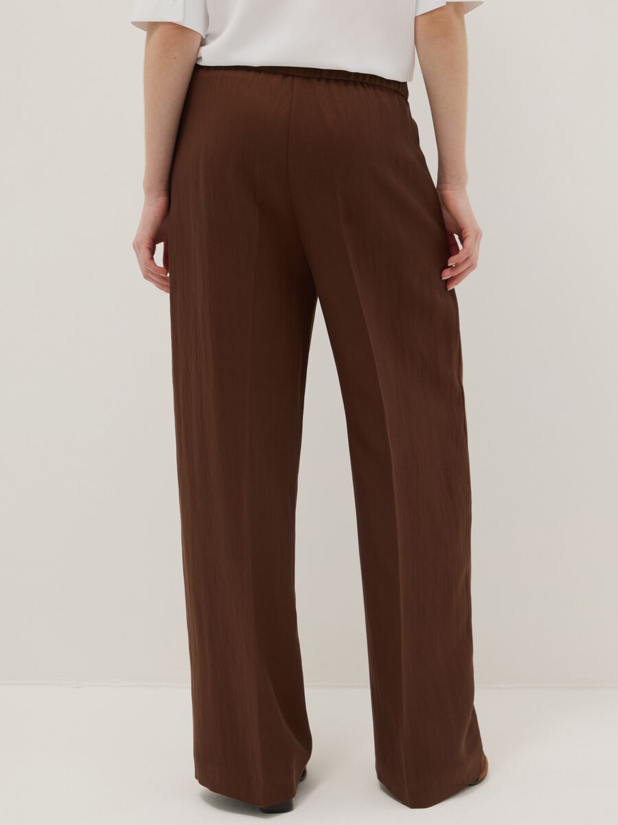 Wide leg brown jogger trousers in Lyocell and viscose blend_2
