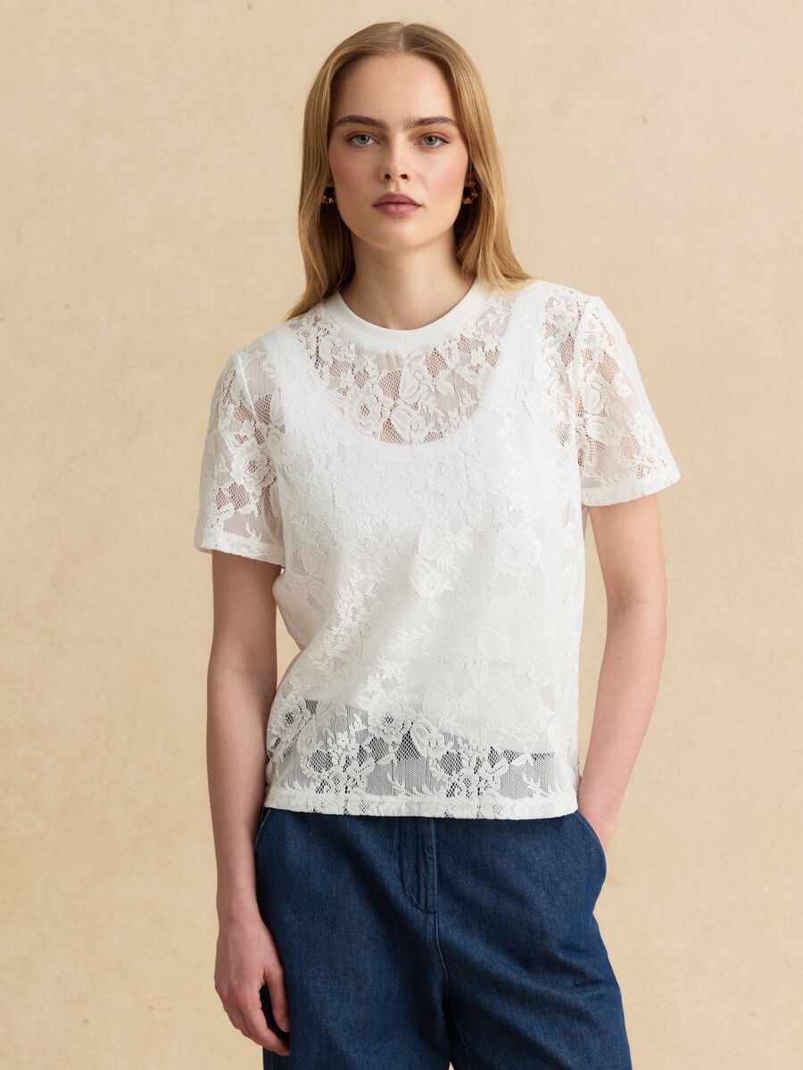 White regular fit t-shirt with floral net pattern_1