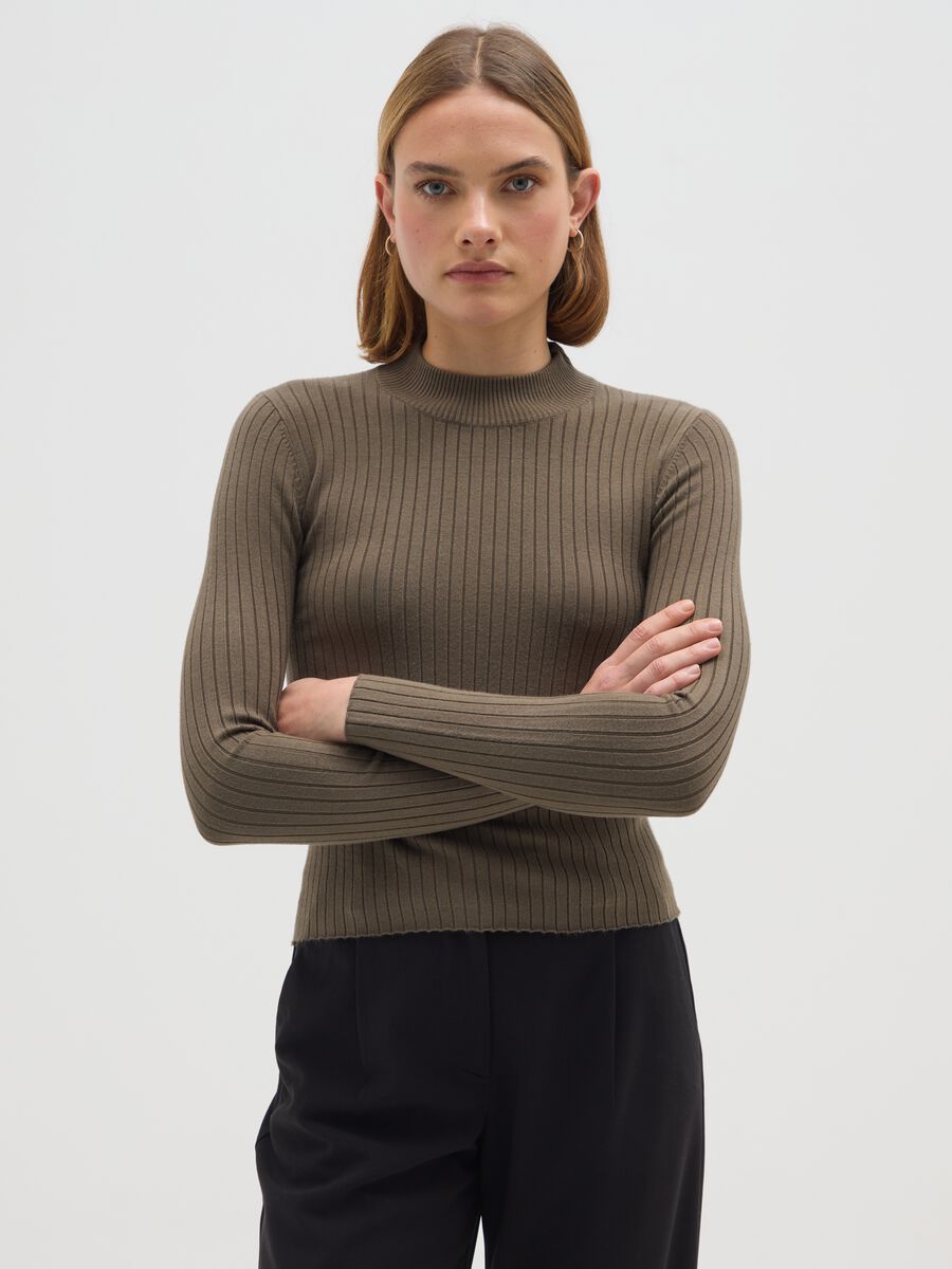 Brown high-neck sweater in viscose and polyamide blend_0