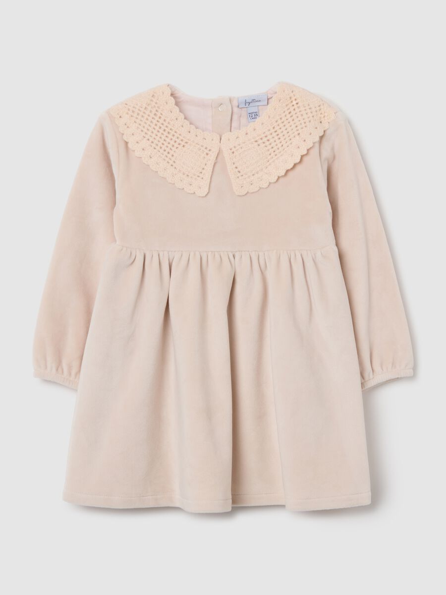 Beige velour dress with embroidered collar_0