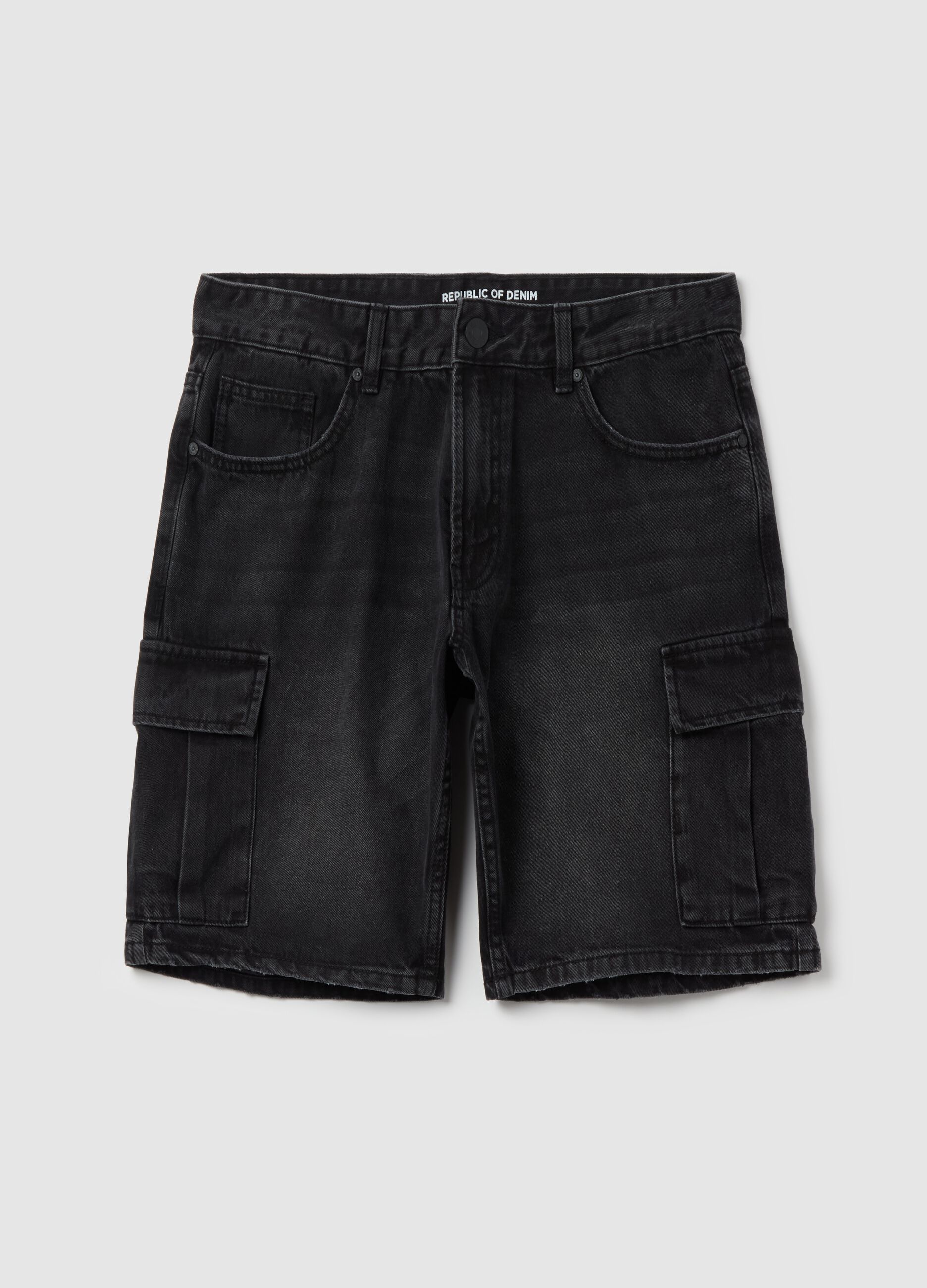 Cargo Bermuda shorts in denim