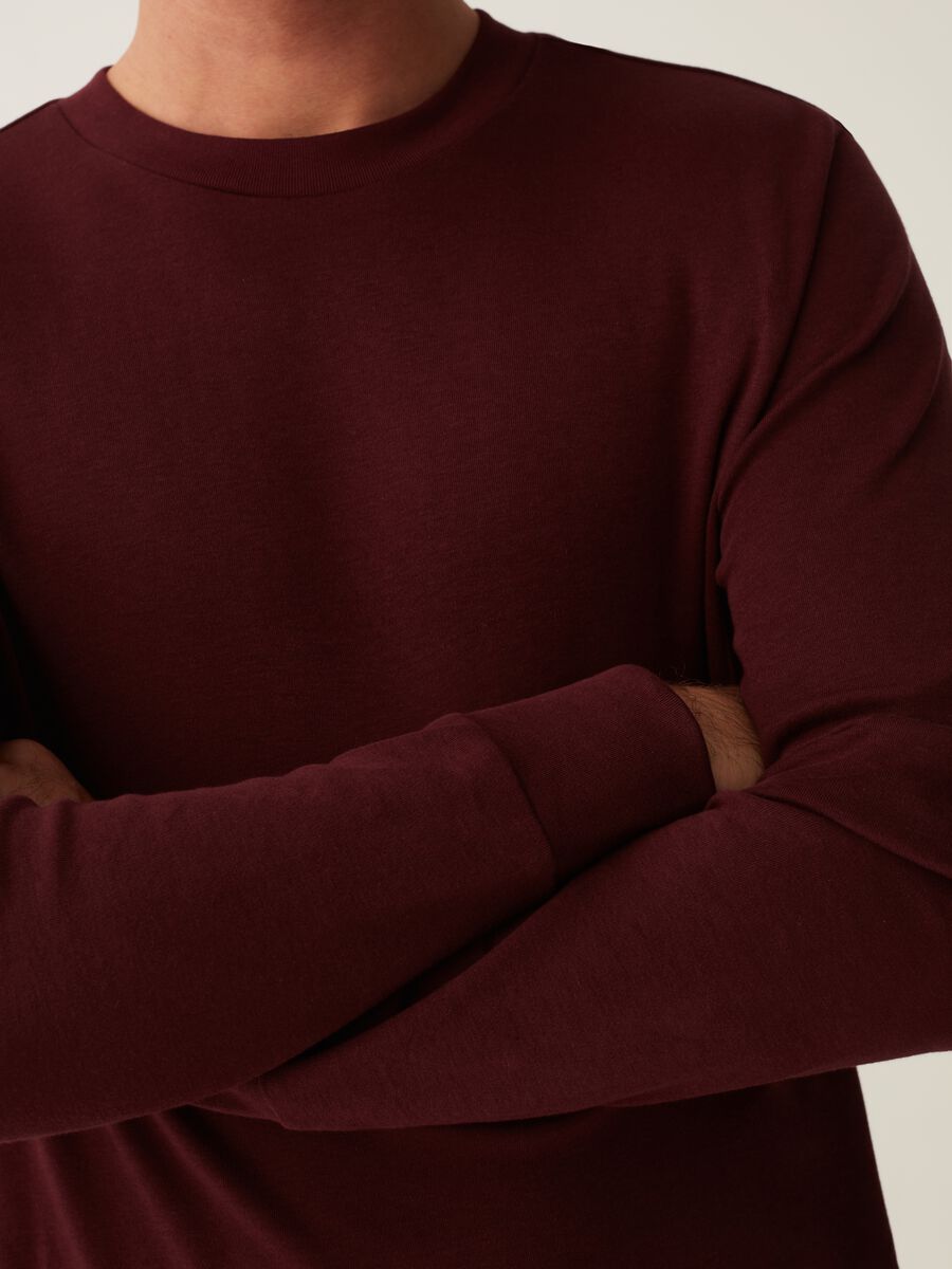 T-shirt a maniche lunghe scollo rotondo_3