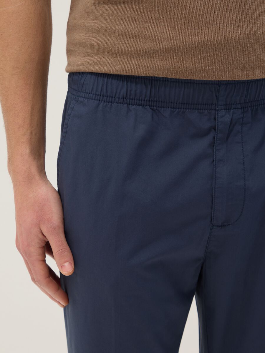 Pantaloni chino beige in puro cotone blu regular fit_3