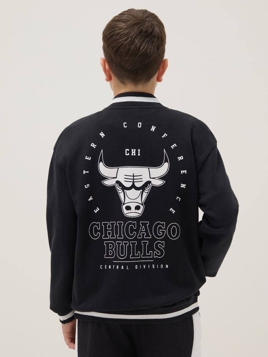 Giacca bomber in misto cotone nero da bambino regular fit con stampa_1