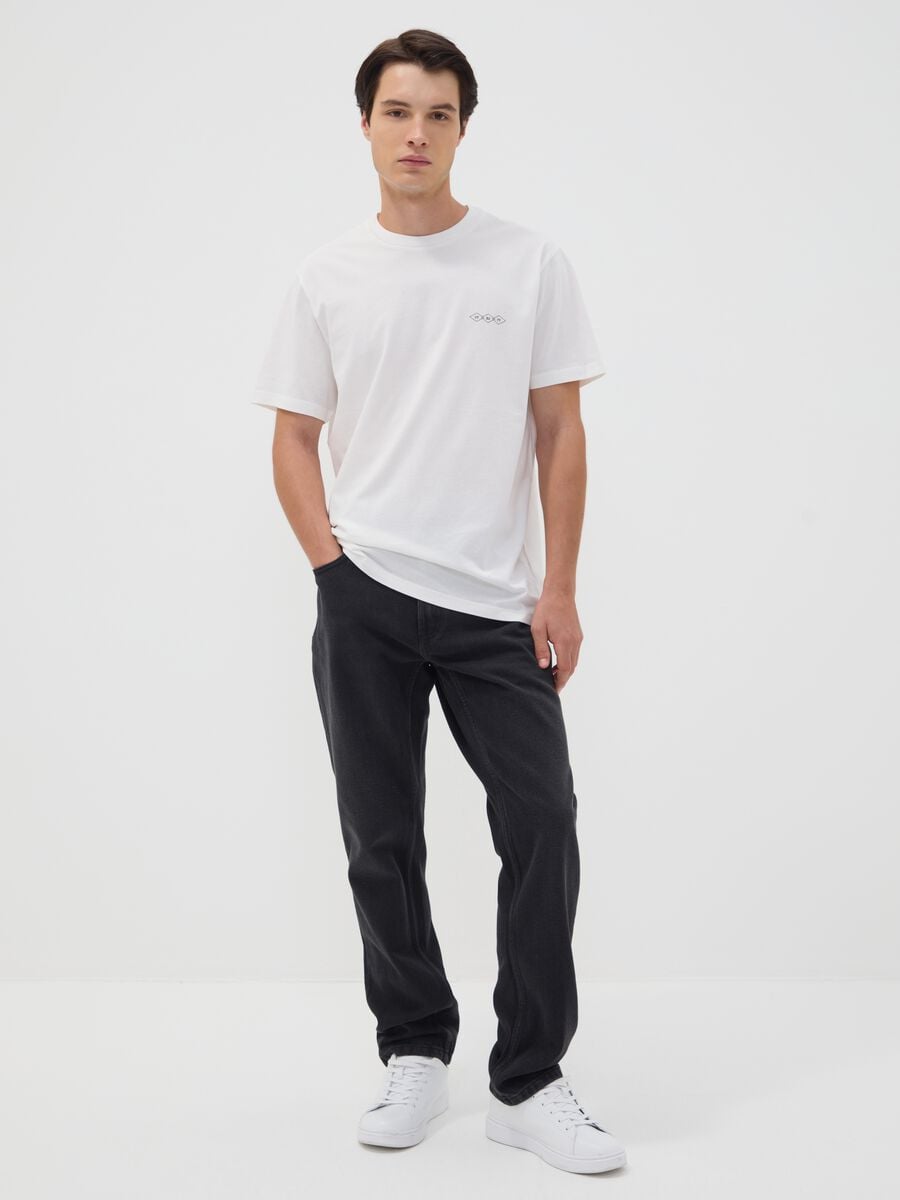 T-shirt bianca in puro cotone jersey con stampa grafica regular fit_1
