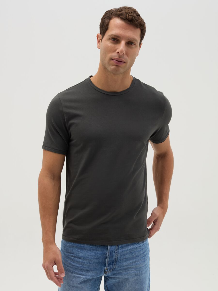 Slim-fit T-shirt in organic cotton_0
