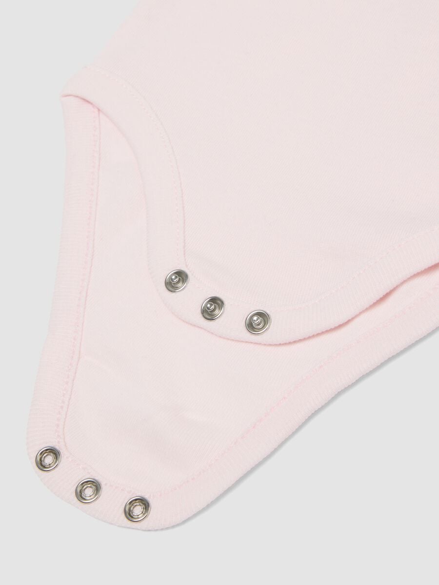 Bipack di body rosa e bianco in cotone organico a maniche corte per bimbe_3