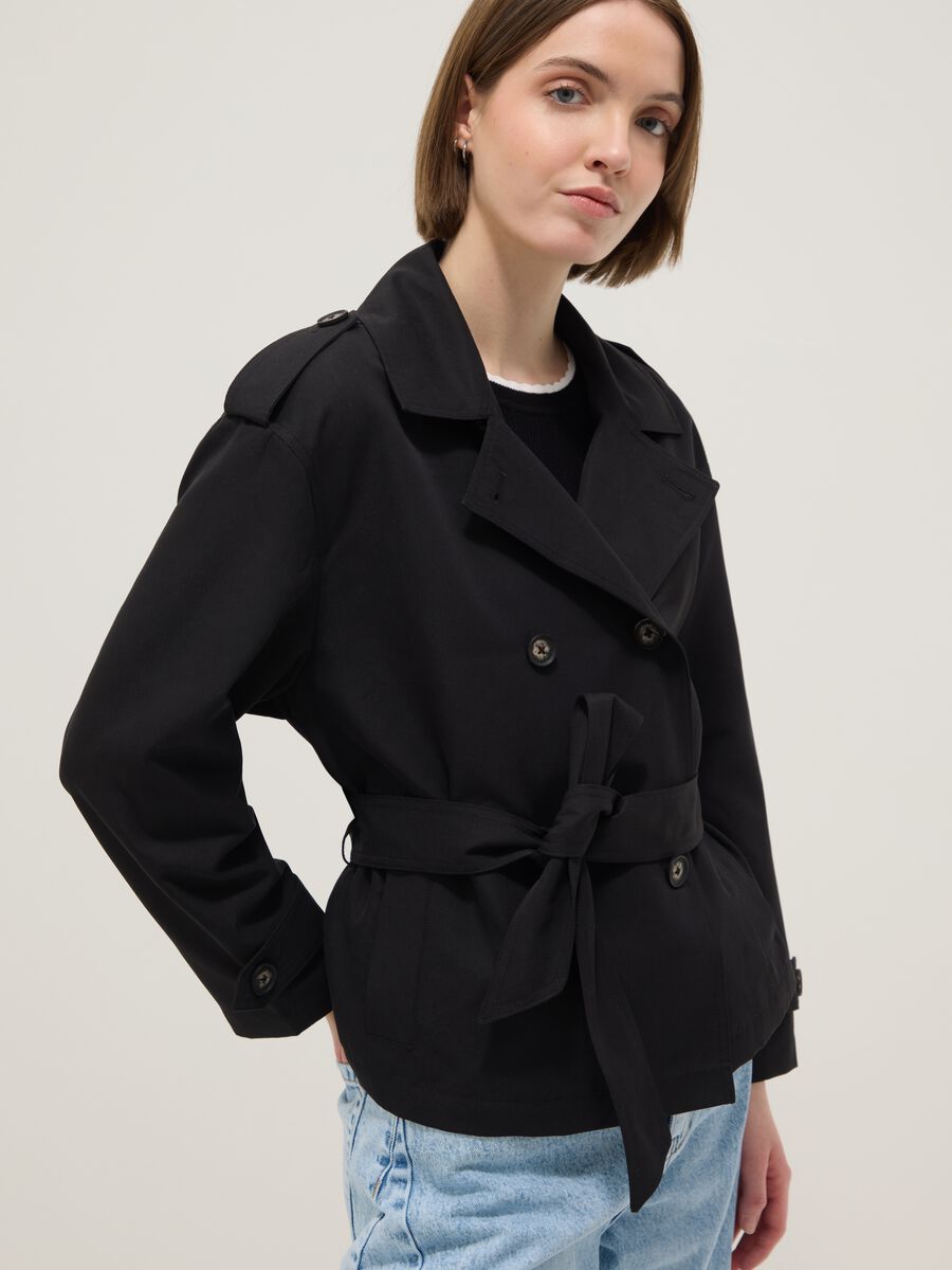 Giacca leggera doppiopetto nera regular fit con cintura_0