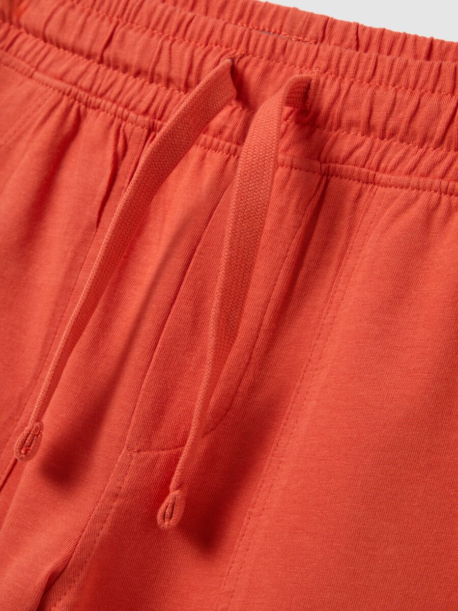 Shorts da bambino in puro cotone rosso regular fit con stampa_2