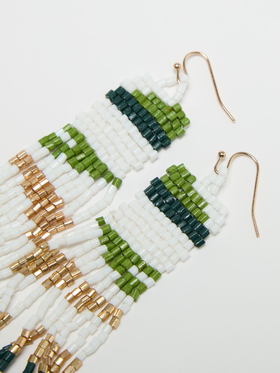 Pendant earrings with beads and fringing_1