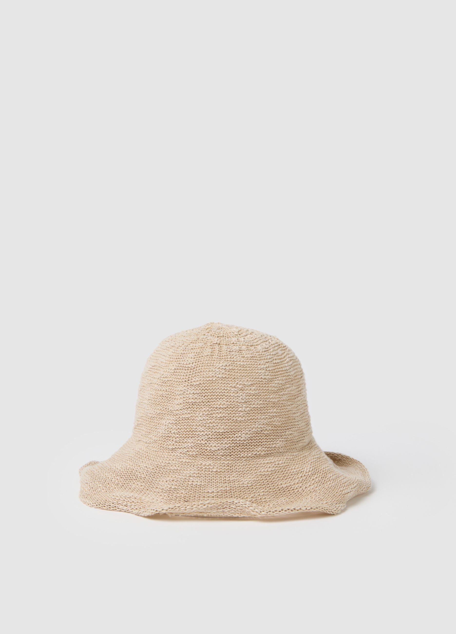 Beige cloche hat with knitted design