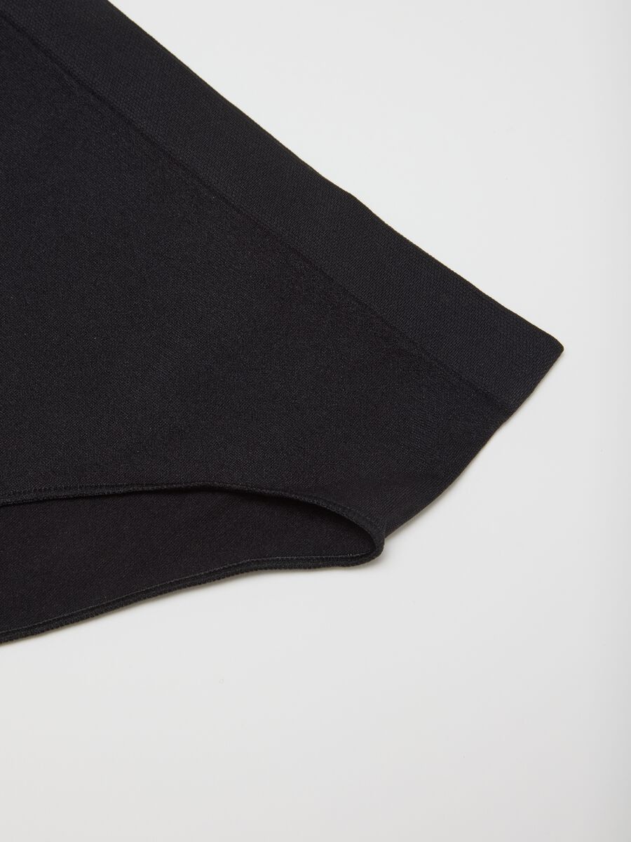 High-waisted briefs in black stretch fabric_5