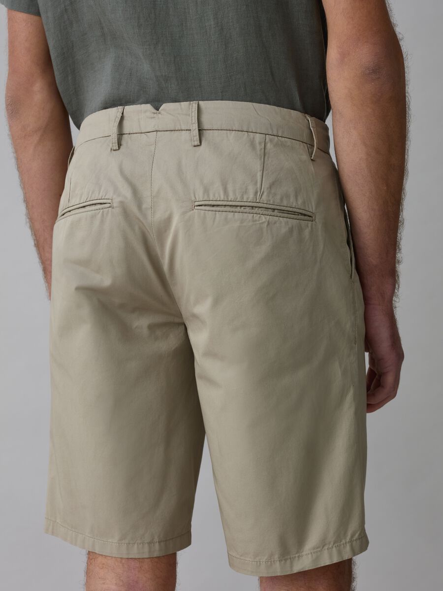Stretch cotton chino Bermuda shorts_2
