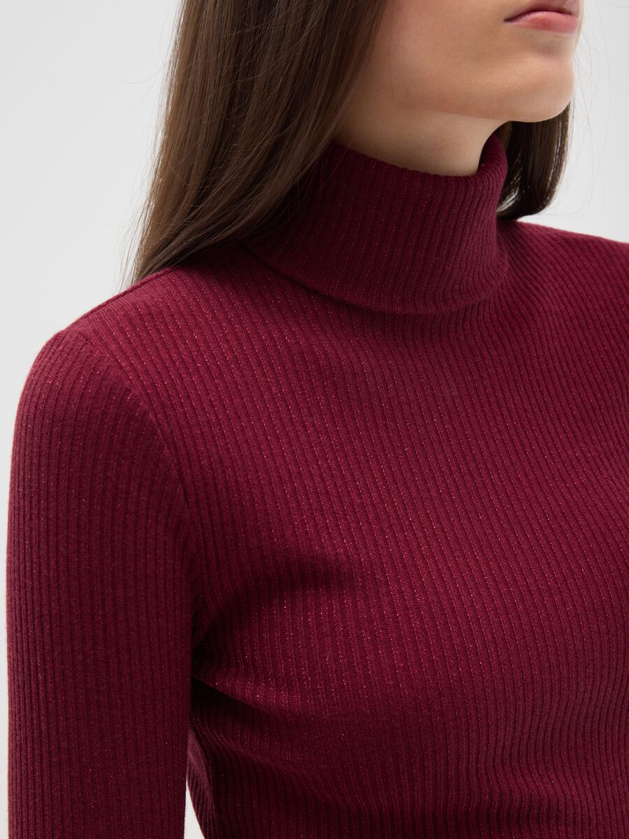 Maglia girocollo con maniche lunghe a righe rossa regular fit_3