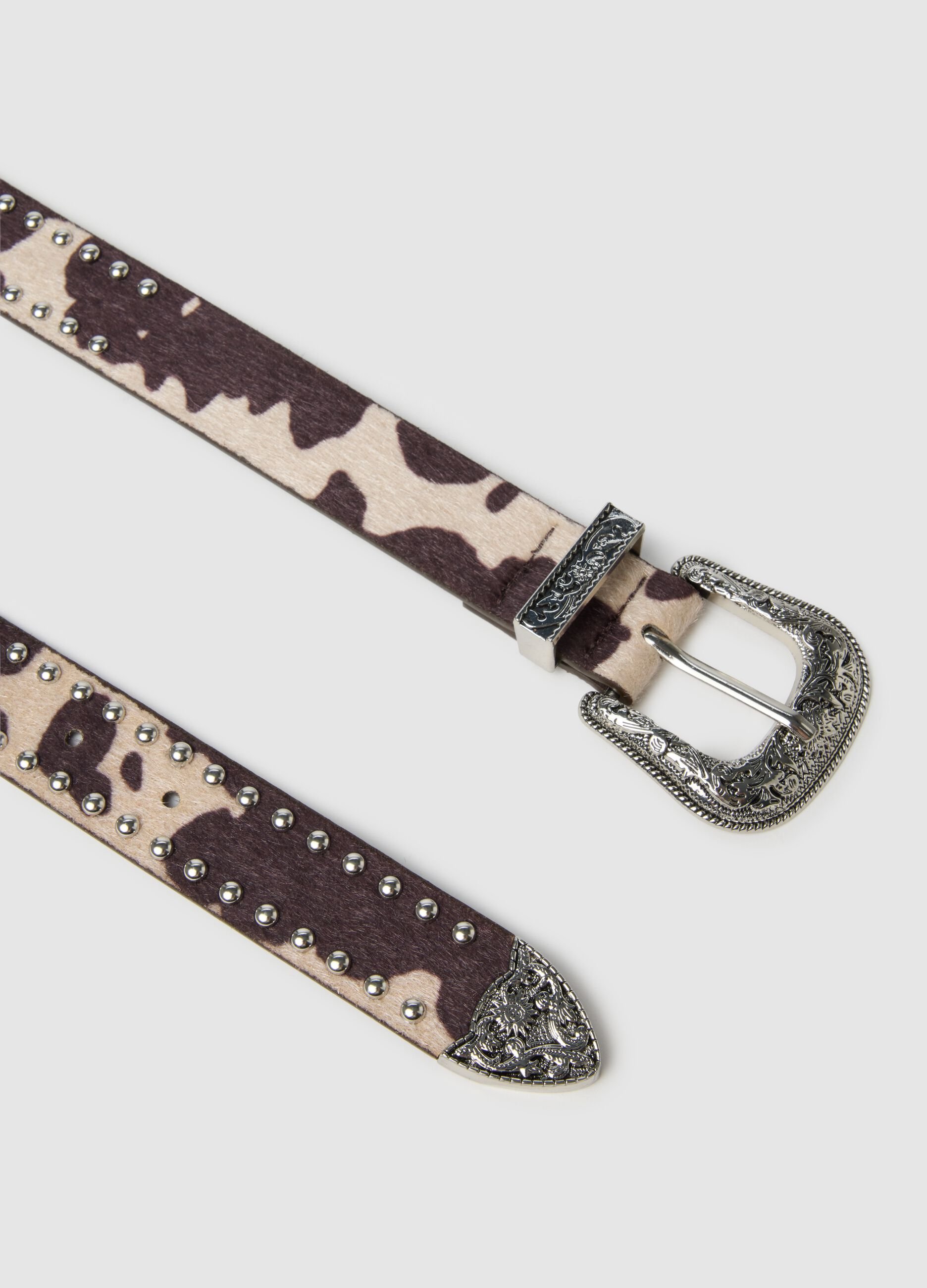 Belt with buckle and animal print