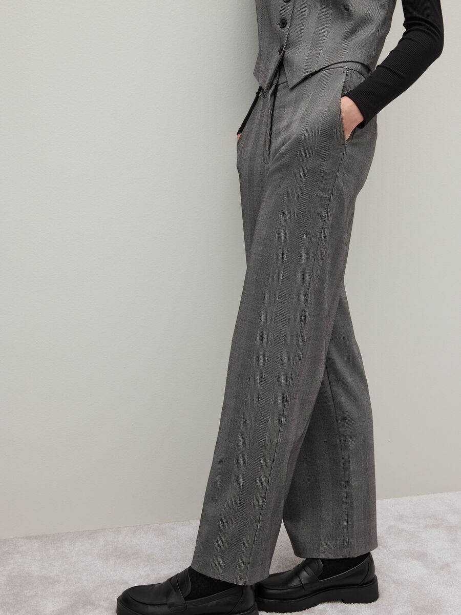 Grey Regular Fit Trousers_3