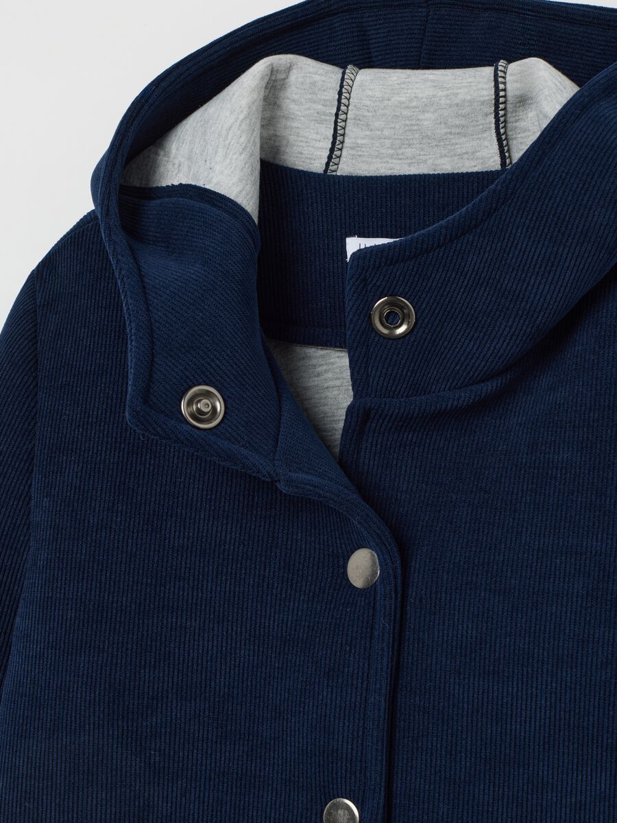 Giacca blu in tessuto a costine con cappuccio_1