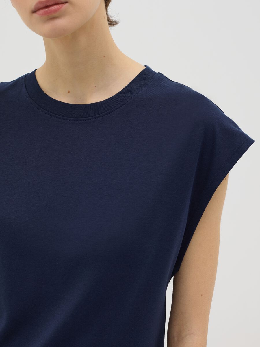 T-shirt with kimono sleeves_3