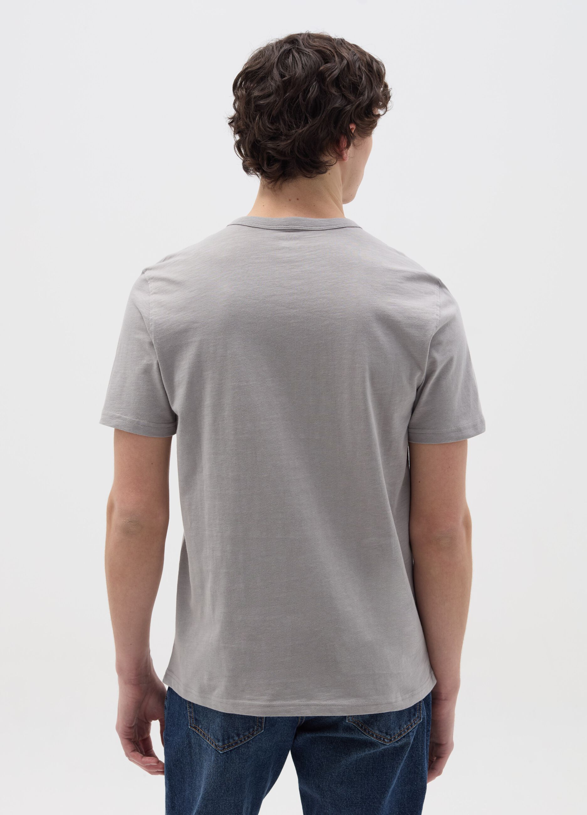 T-shirt in cotone scollo serafino