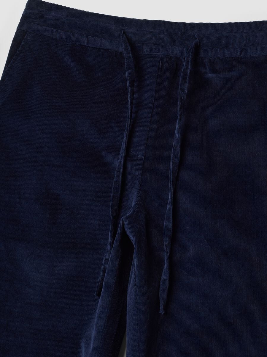 Pantaloni blu in cotone elasticizzato a coste con vita elasticizzata_5